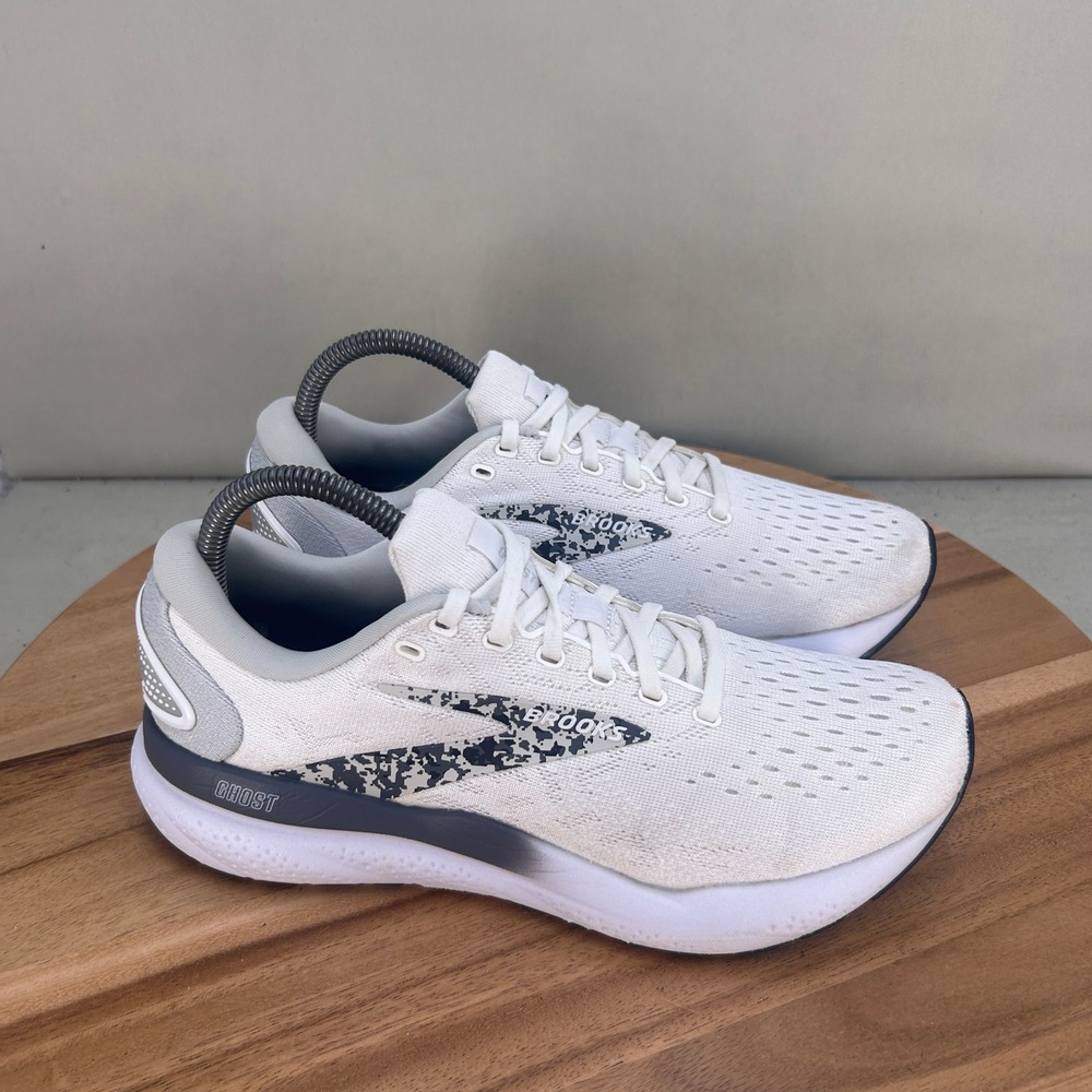 Brooks Ghost 16 Womens White Grey Camo Running Shoes 1204071B147 Size 8.5 B